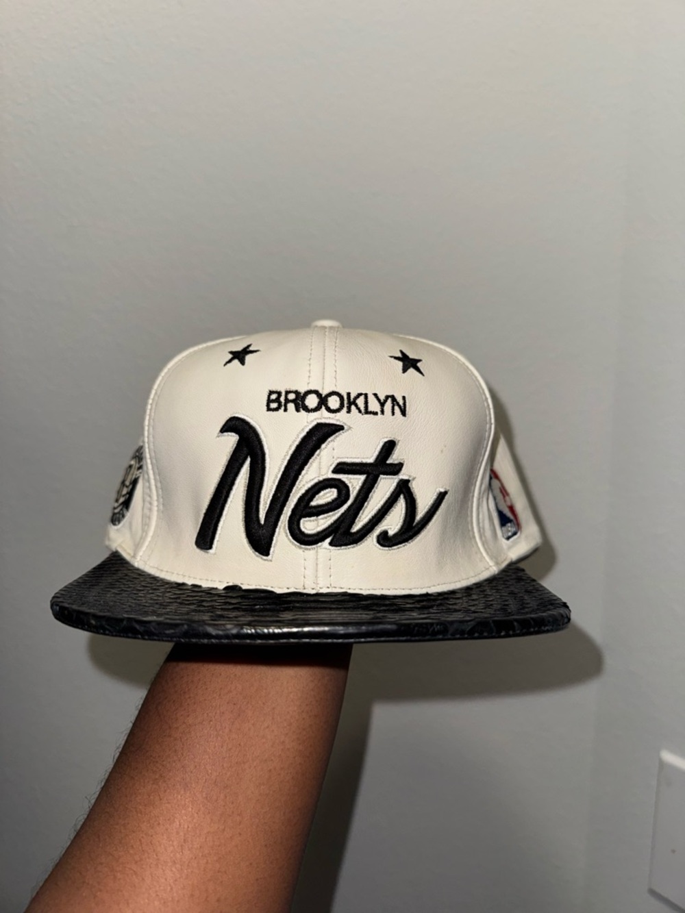 Mitchell & Ness Brooklyn Nets White and Black Snapback